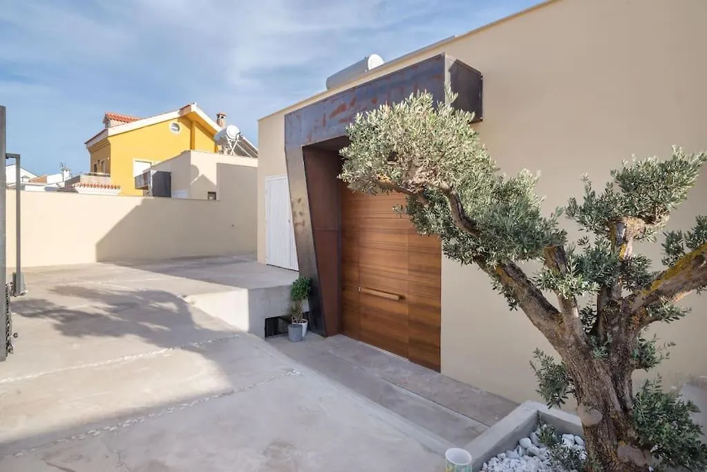 New, Spacious Villa With Amazing Views Benalmádena