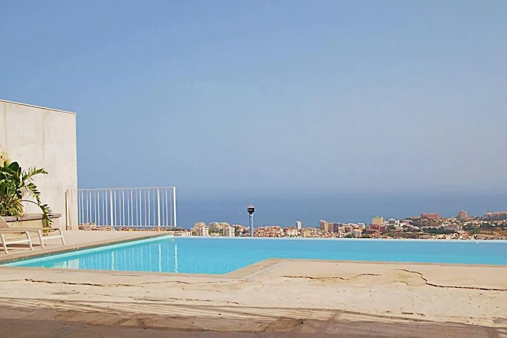 New, Spacious Villa With Amazing Views Benalmádena