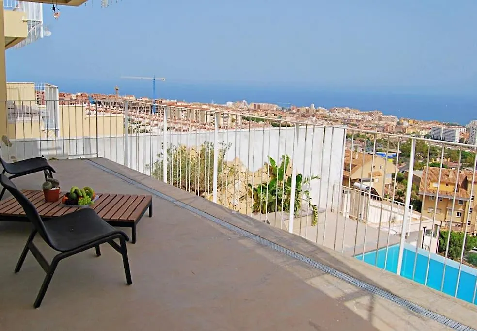 New, Spacious Villa With Amazing Views 贝纳尔马德纳 西班牙